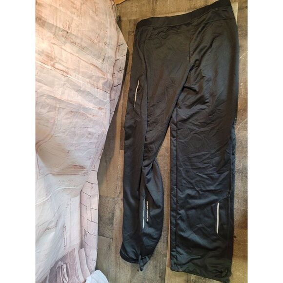 Under Armour coldgear black sweatpants Women's small medium - Picture 5 of 5
